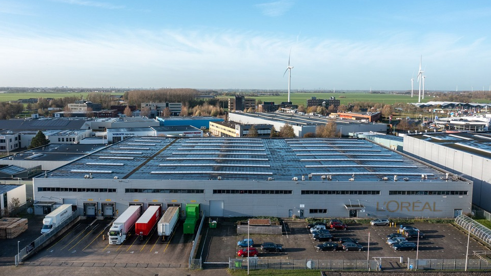 Cabot Properties Koopt DC L’Oréal In Alphen A... | PropertyNL