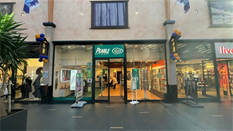 SneakerLoft huurt in Oldenzaal img