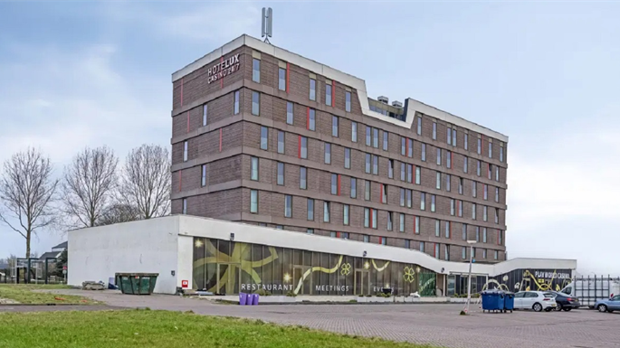 Bod van € 23,5 mln op Hoofddorps spookhotel z...