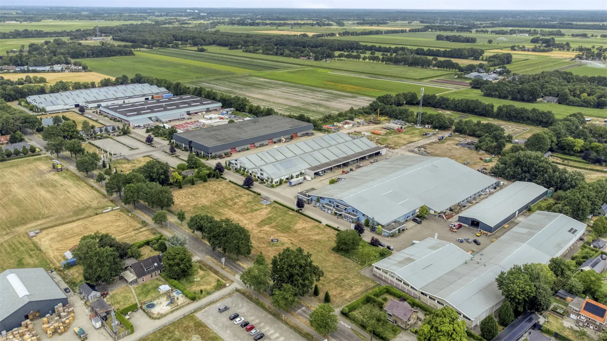 Varkenshouder blijkt koper bedrijvenpark Van der Most