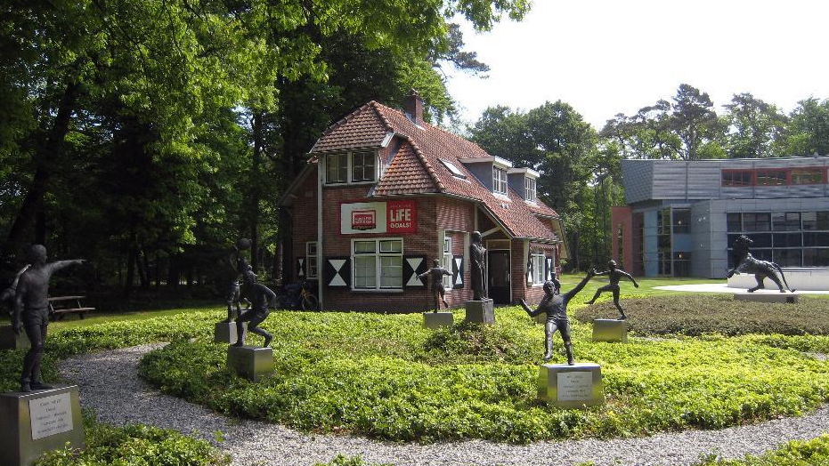 Verhuist de middenstip van Nederland van Zeis...