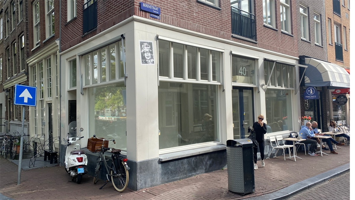 Sluiting Spin rijm Moscot huurt winkelruimte in Amsterdam | PropertyNL